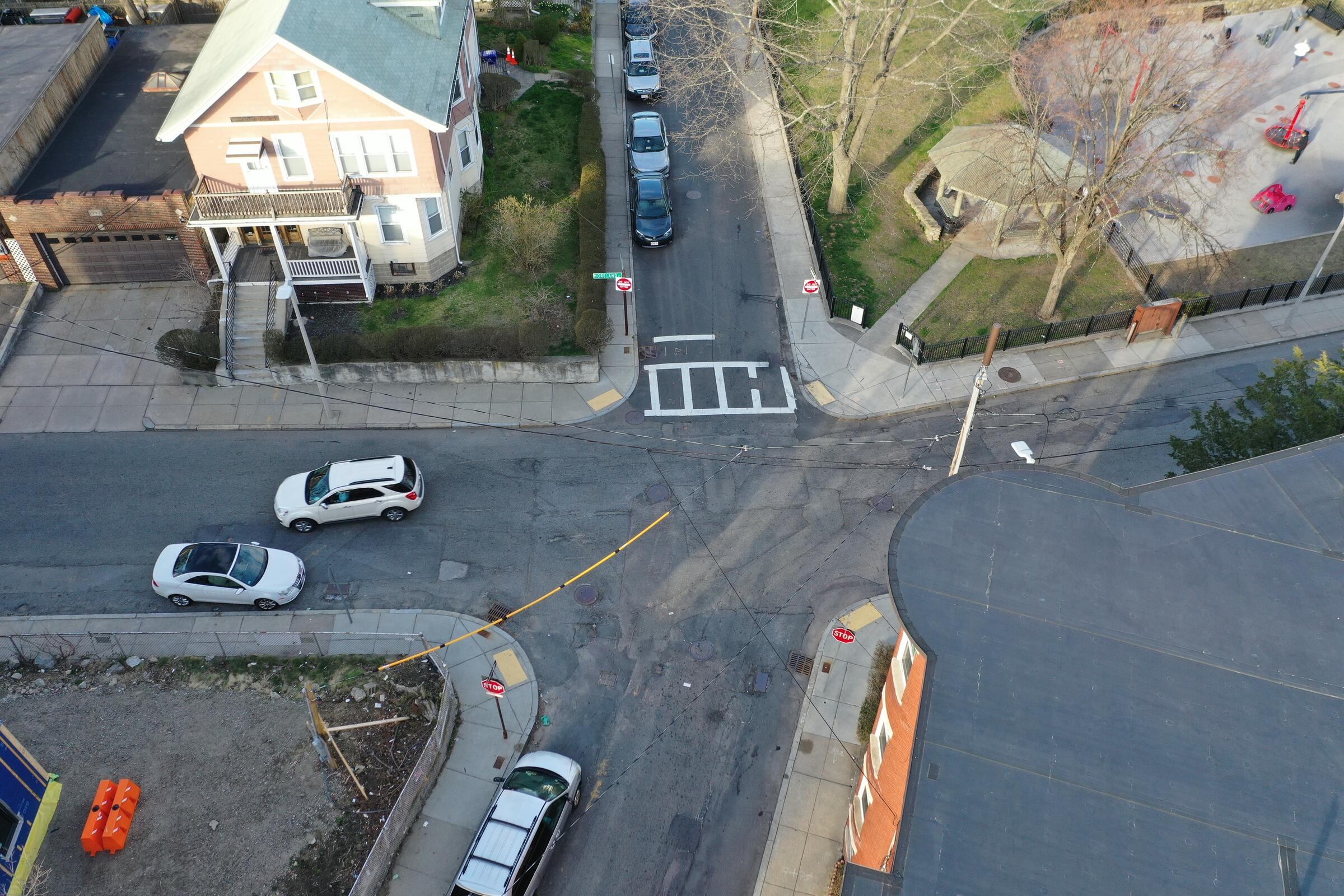 Moreland Street at Montrose before traffic calming