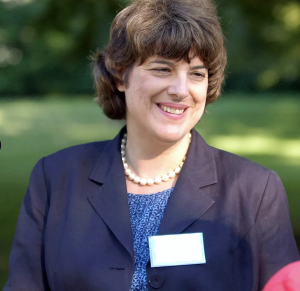 Photograph of Susan Goganian.
