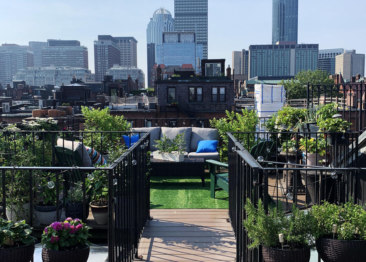 Joyce - 2nd Place Porch or Container