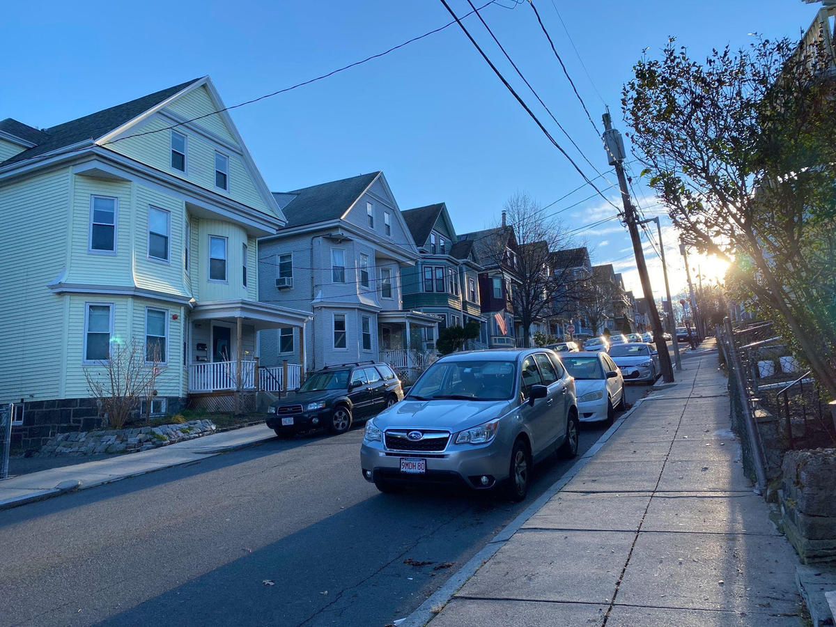 A photo of a neighborhood street.