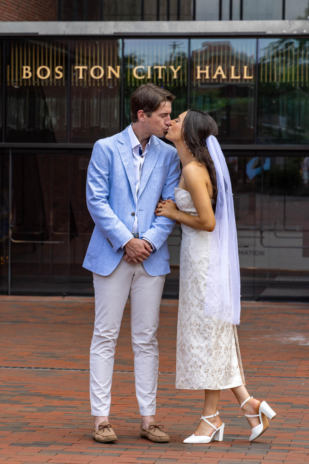 Vanessa O'Connor And Michael Lewis