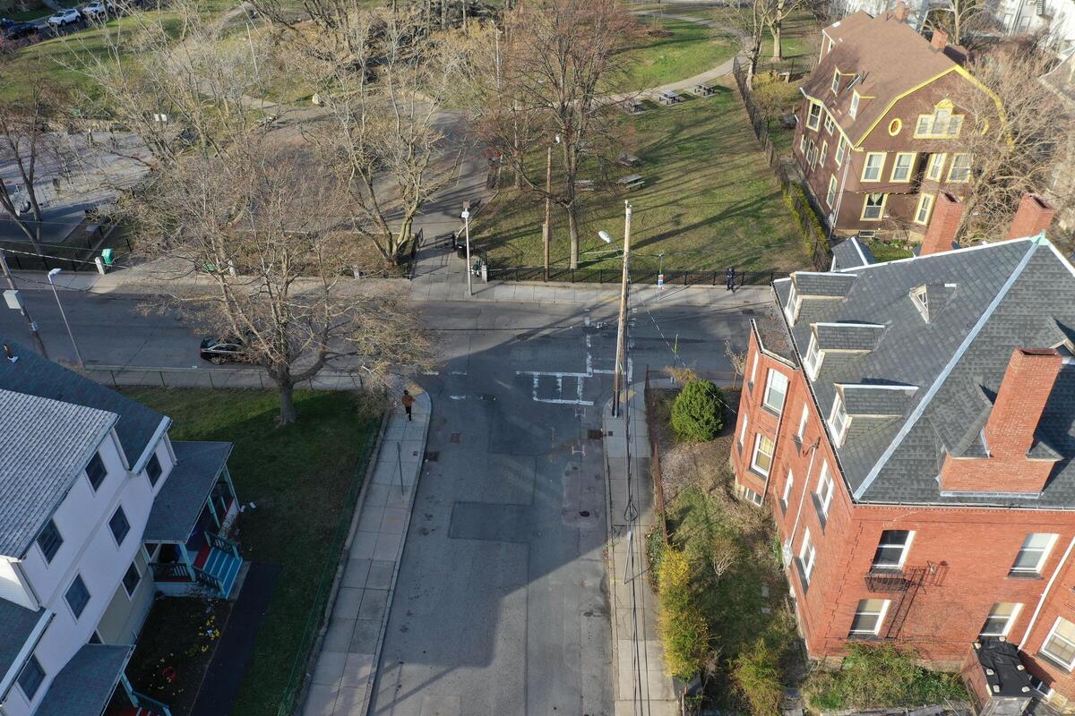 Copeland Street at Moreland Street before implementation